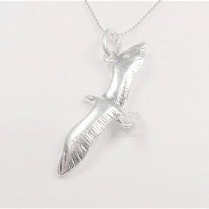 .925 STERLING SILVER AMERICAN FREEDOM FLYING EAGLE BIRD NECKLACE